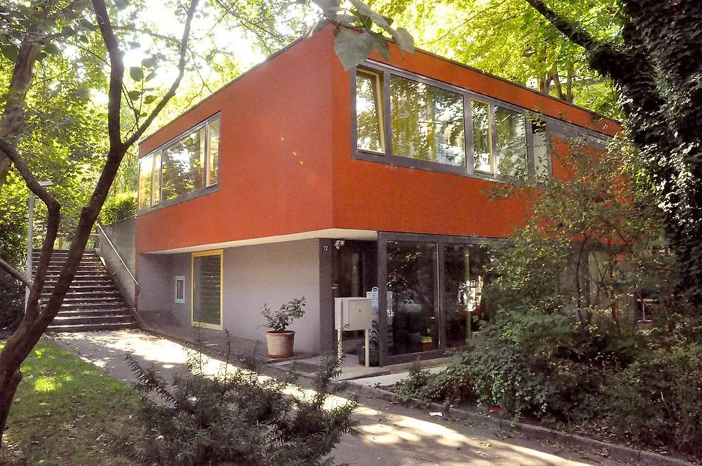 Aaron'S Sleep-Well B&B Basel